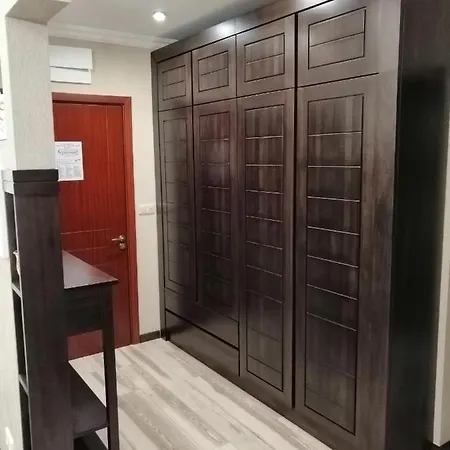 луксозен апартамент с две спални - Luxury Two Bedrooms アパート *